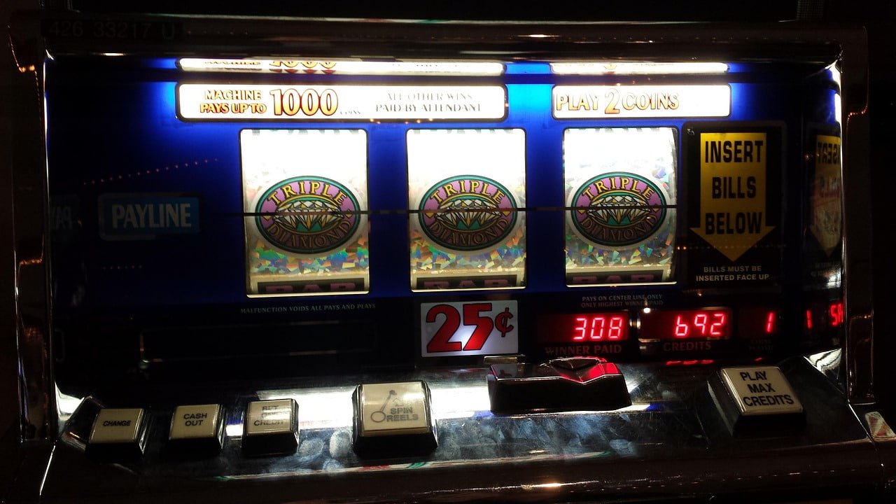 bk33 casino লাইভ ক্যাসিনোতে রুলেট ও ব্ল্যাকজ্যাক টেবিলের বিভিন্ন গেম বিকল্প